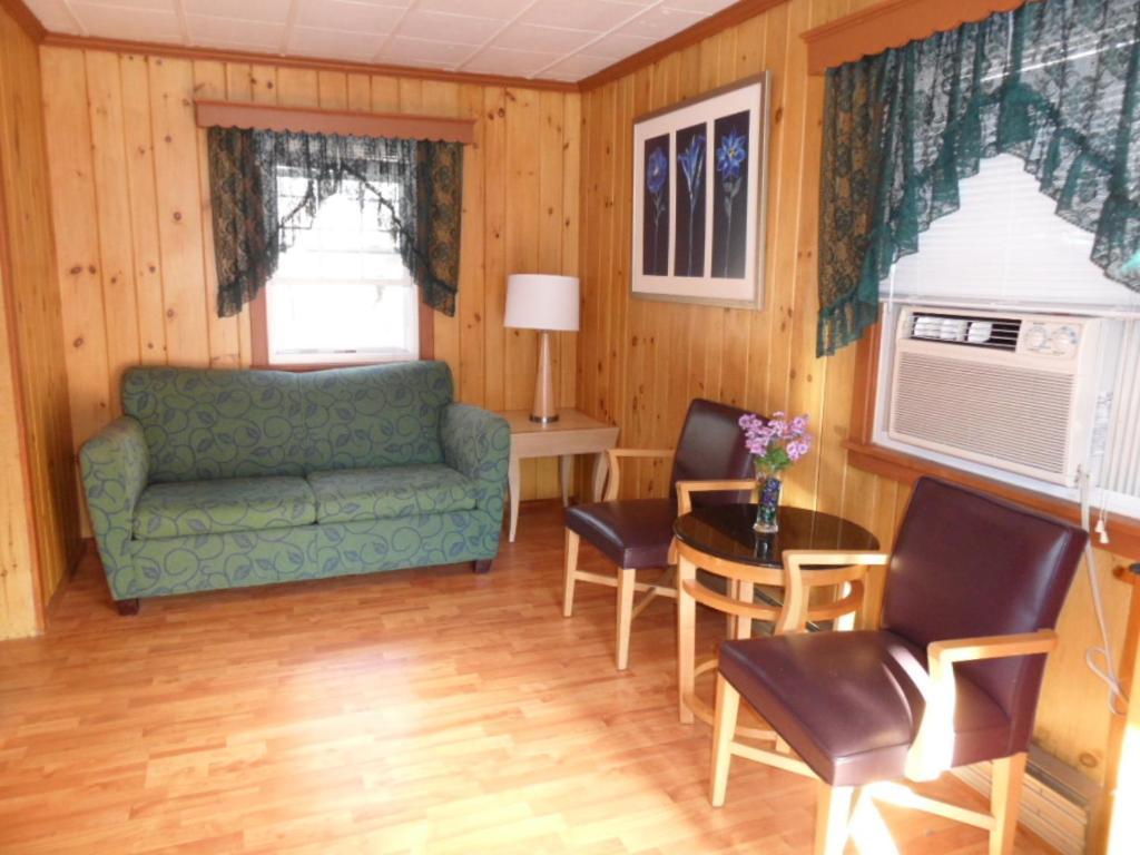 Seven Dwarfs Motel & Cabins Lake George Pokoj fotografie