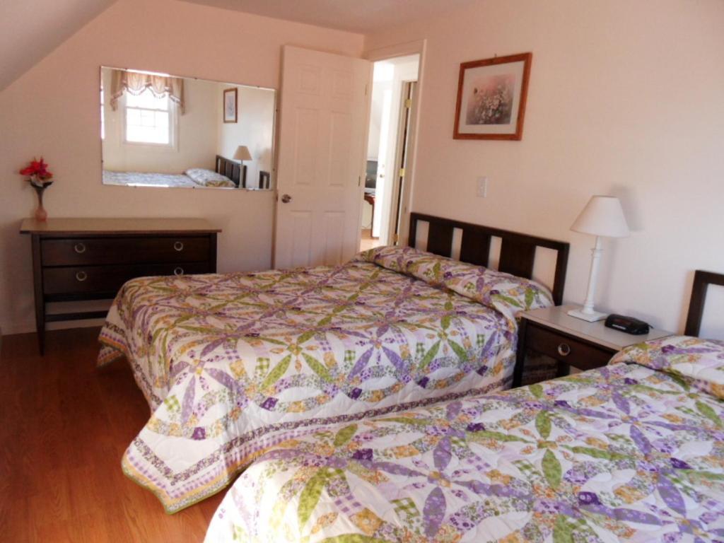 Seven Dwarfs Motel & Cabins Lake George Pokoj fotografie