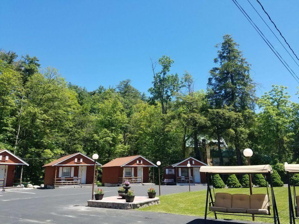 Seven Dwarfs Motel & Cabins Lake George Exteriér fotografie